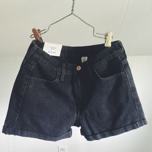 H&M Regular Waist Black Denim Shorts NWT